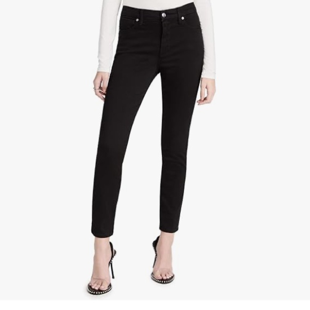 Good American Good Legs Crop